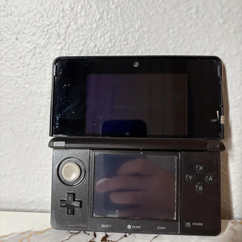 Nintendo 3DS Cosmo Black CTR-001 USA Fully Tested Working w/ Stylus Charger